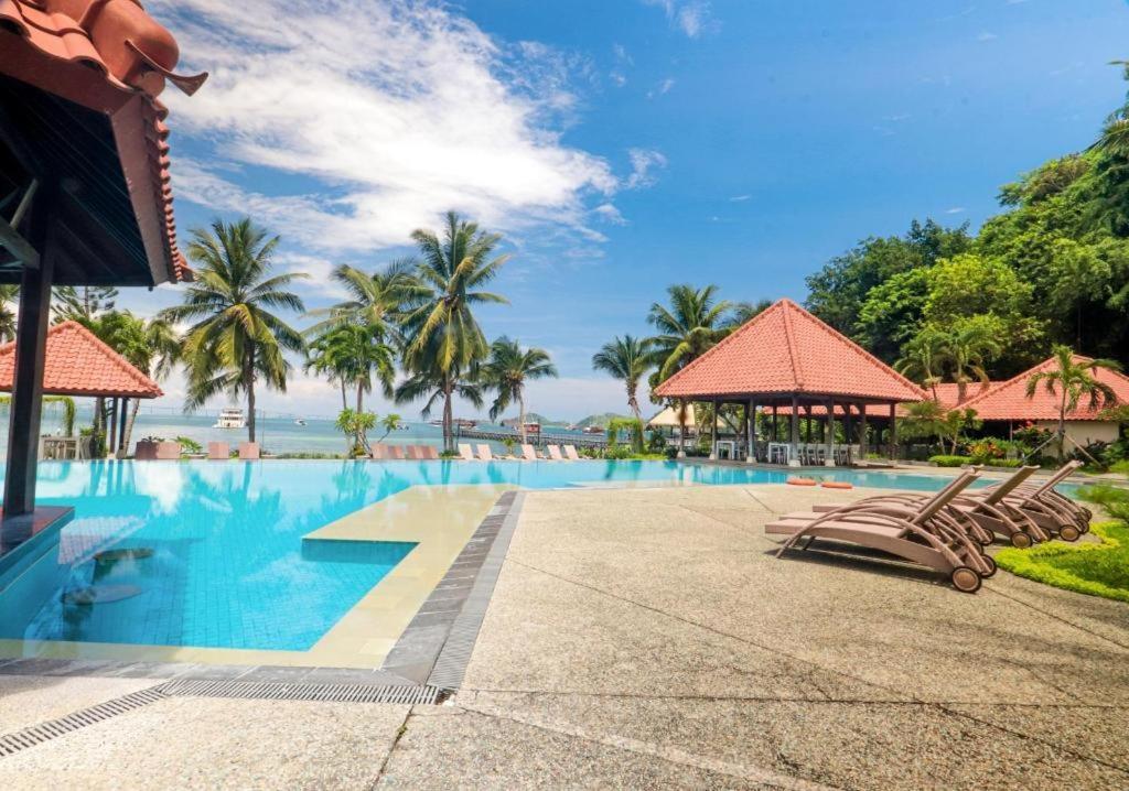 Laprima Hotel Labuan Bajo Eksteriør bilde