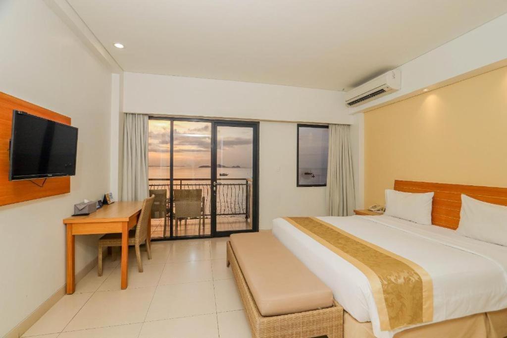 Laprima Hotel Labuan Bajo Eksteriør bilde